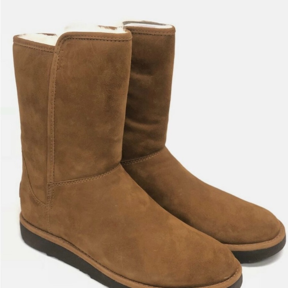 Ugg Abree Short Made in Italy Sz 9 - Picture 2 of 6